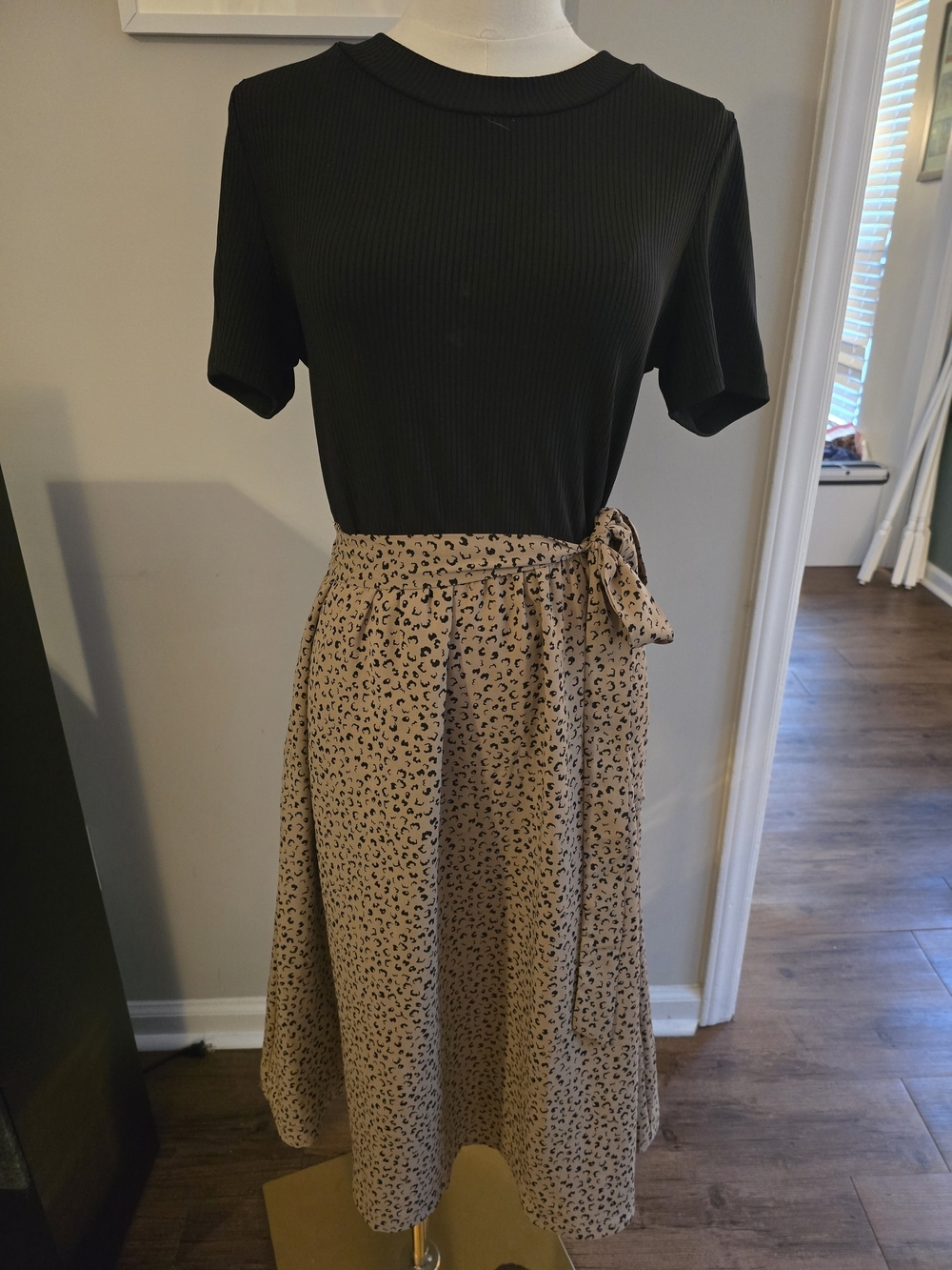 Womens Leopard Print Wrap Midi Dress